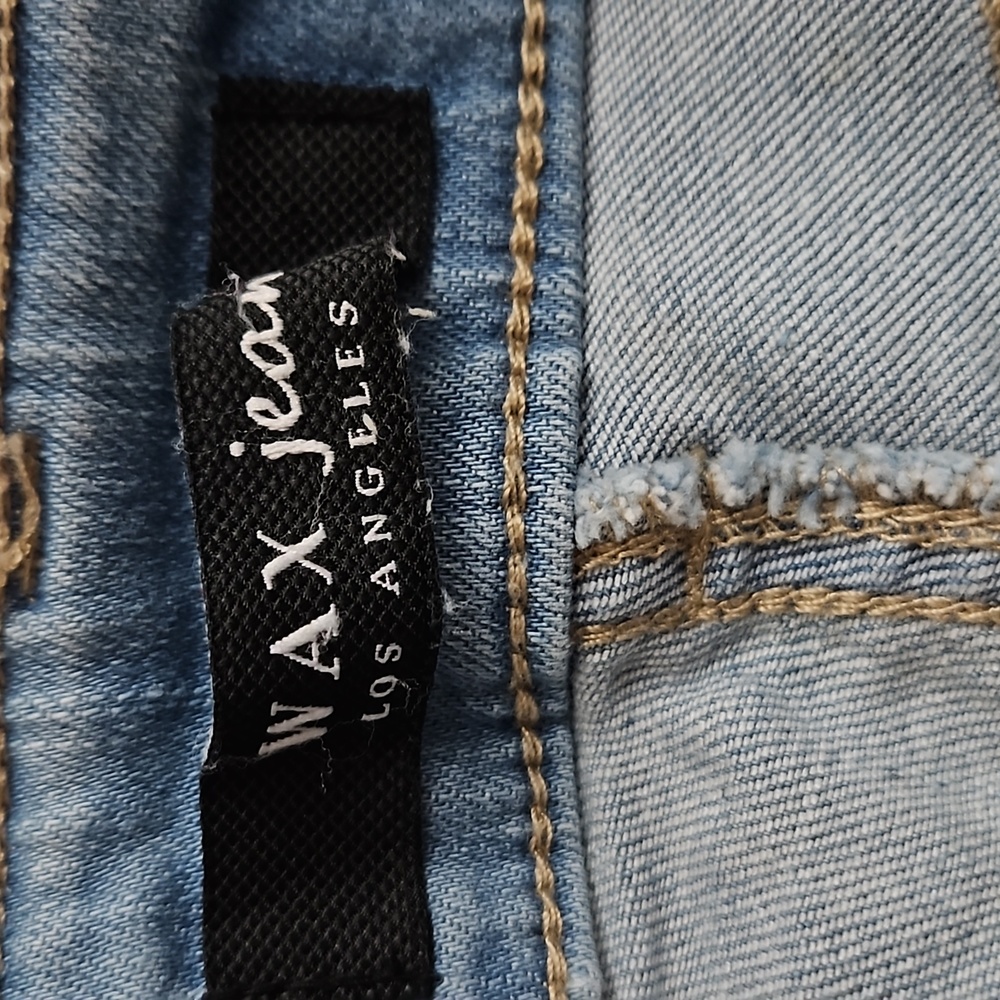 Wax Jean Low Rise Short Ripped - Picture 4 of 5